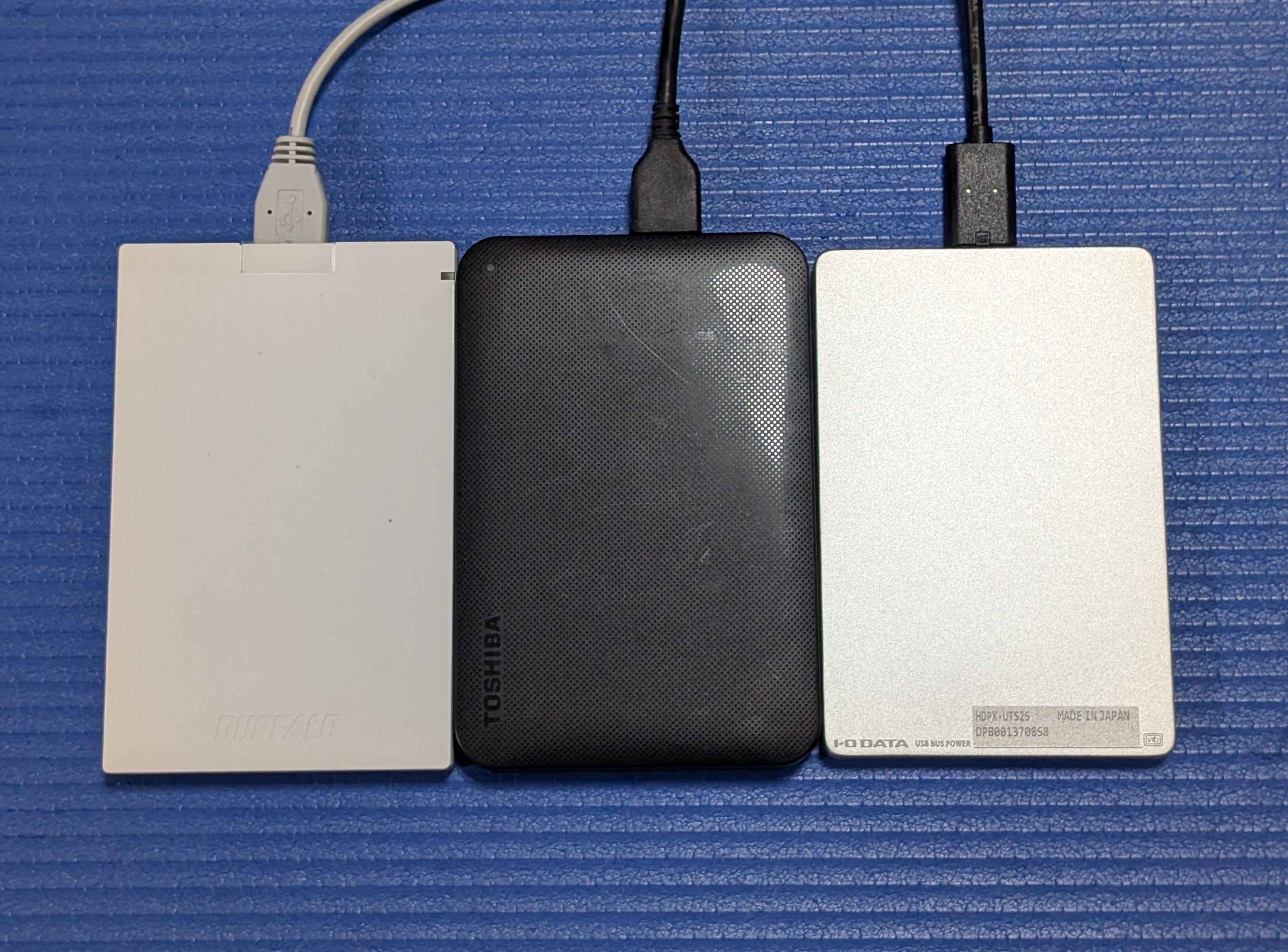 写真や動画は、念のため外付けSSD・外付けHDDにもバックアップしています